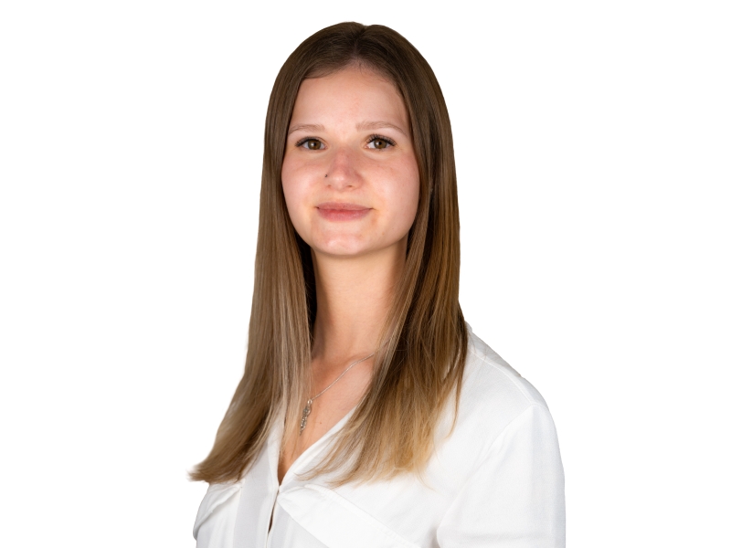 ALINA MILISTERFER